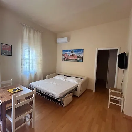 Cinque&cinque Apartman Livorno